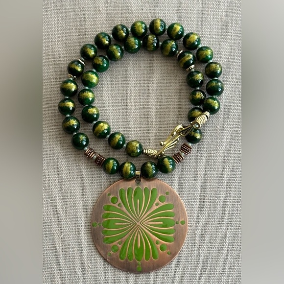 22 inch Mixed Bead Necklace NWOT - Picture 6 of 11